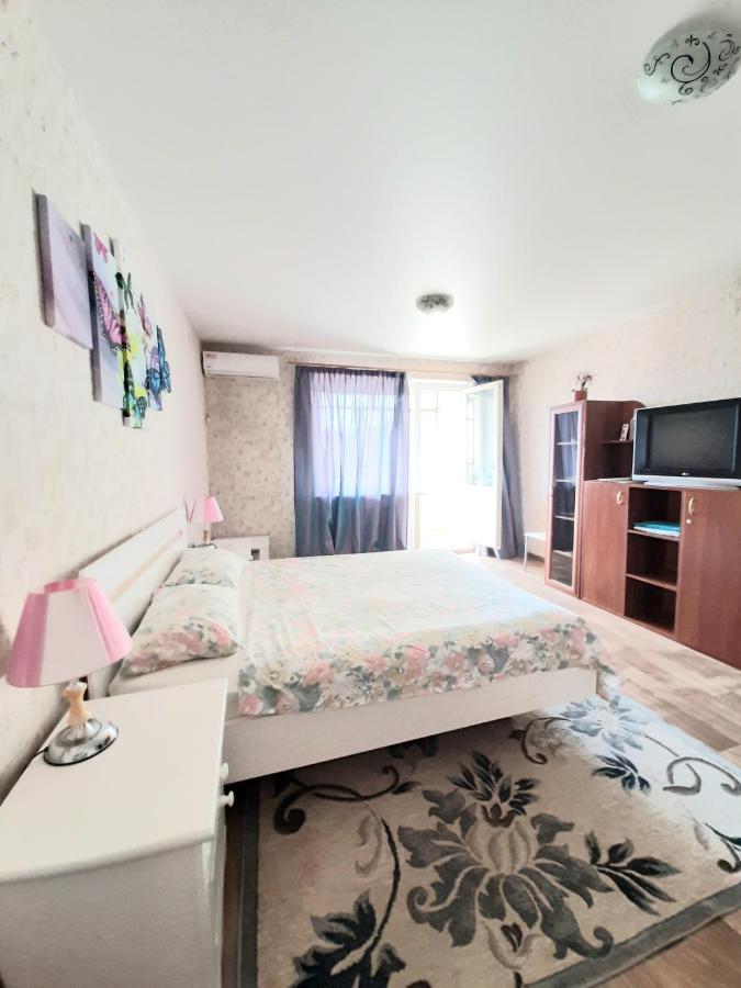 Apartamento 1 Комнатная На Позняках Kiev Exterior foto